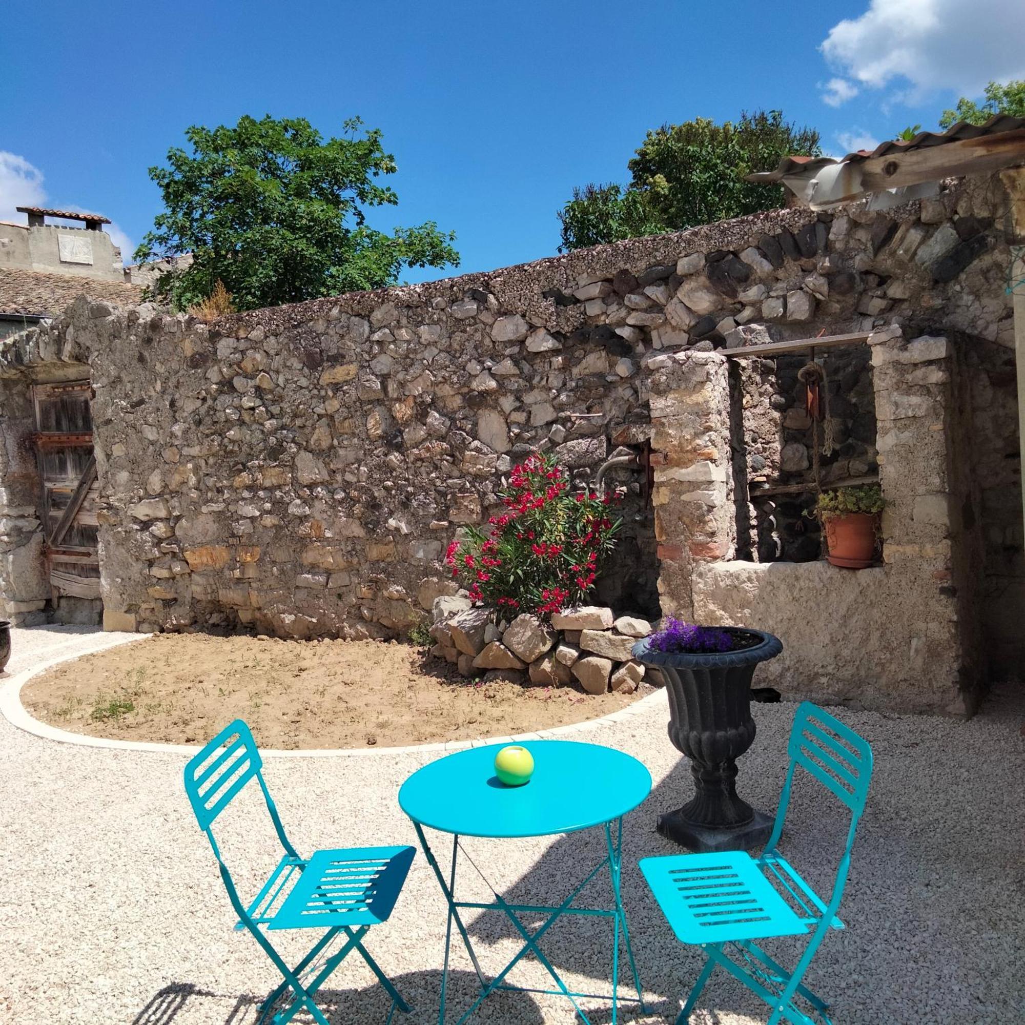 La Grange De Sabatas Hotel Chomérac Exterior foto